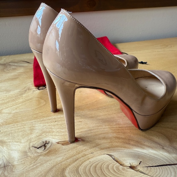 CHRISTIAN LOUBOUTIN BIANCA 120 PATENT LEATHER PUMP NUDE ICONIC HIGH HEEL 35.5 5 - Picture 10 of 13